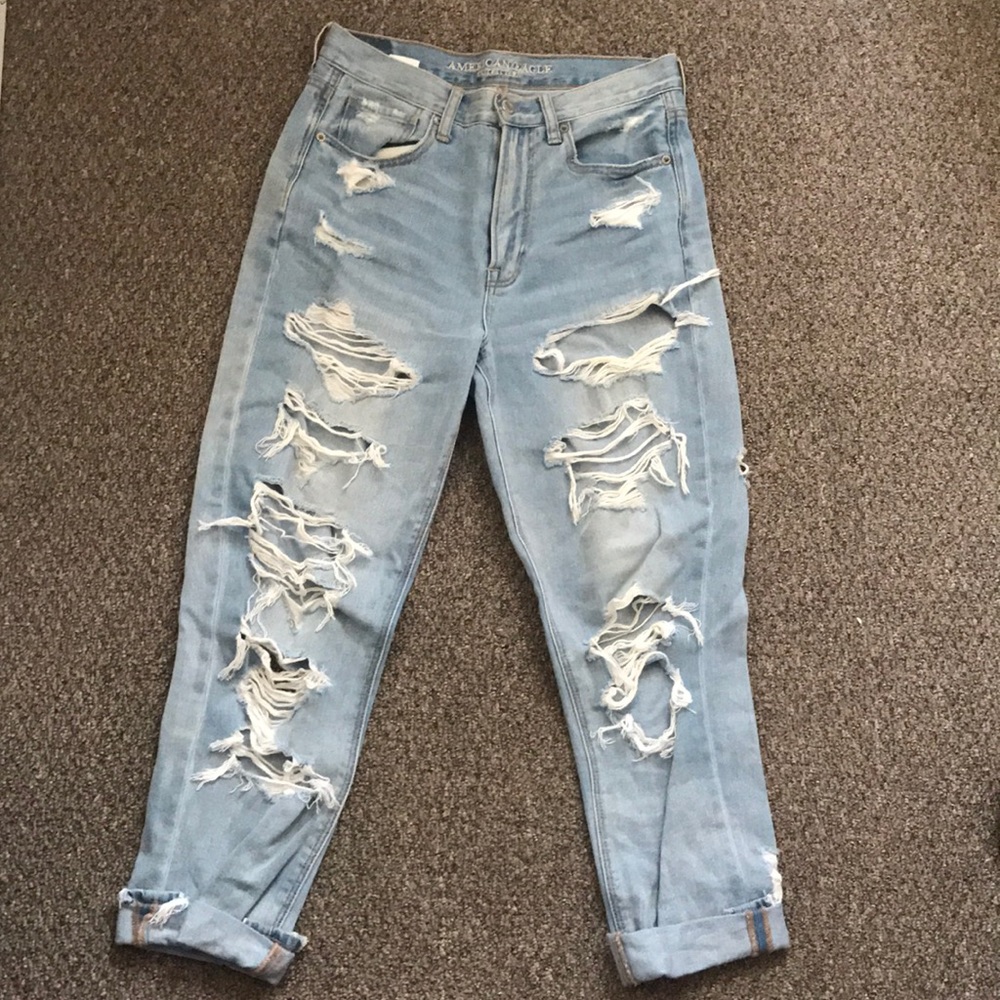 light wash boyfriend jeans